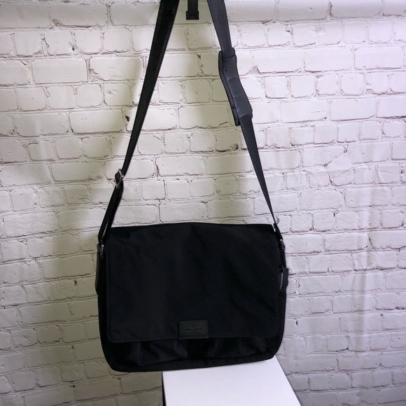 Banana Republic Other - Banana Republic Messenger Bag